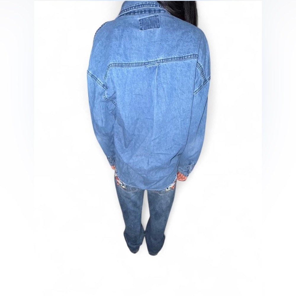 Denim Shirt with Cat Embroidery - Picture 4 of 6